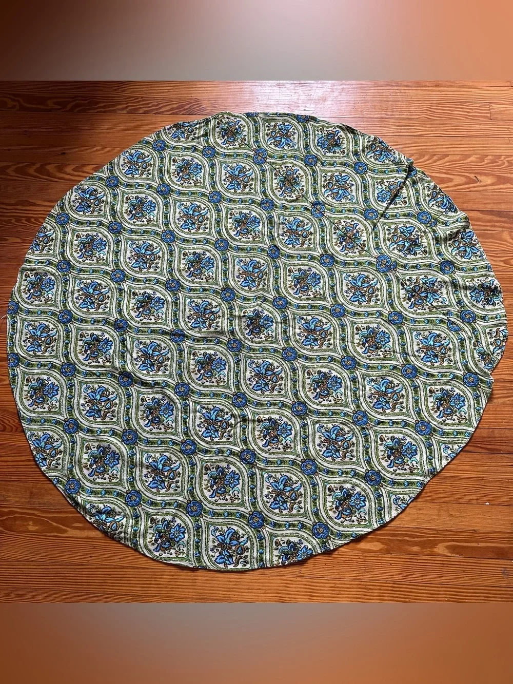 Vintage Mid Century Tablecloth Round
